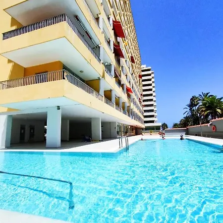 Apartamento Moderno Y Centrico Con Piscina Y Playa